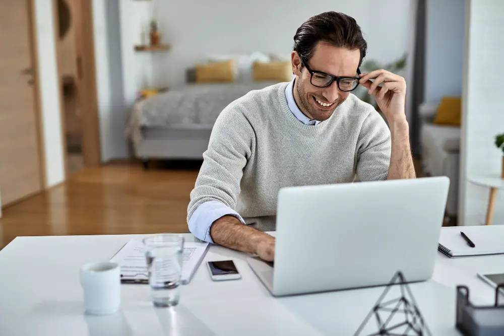 À Propos À propos travailler à distance: les avantages du télétravail
